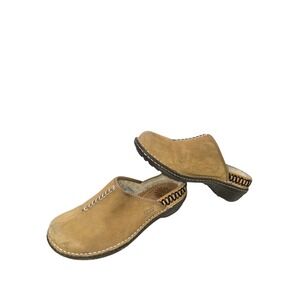 UGG Australia Suede Clogs Women's Shoes‎ Brown Warm Cottagecore Comfort